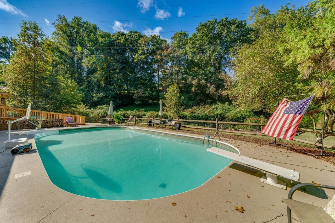 Pet-Friendly Hickory Vacation Rental With Fire Pit! Εξωτερικό φωτογραφία