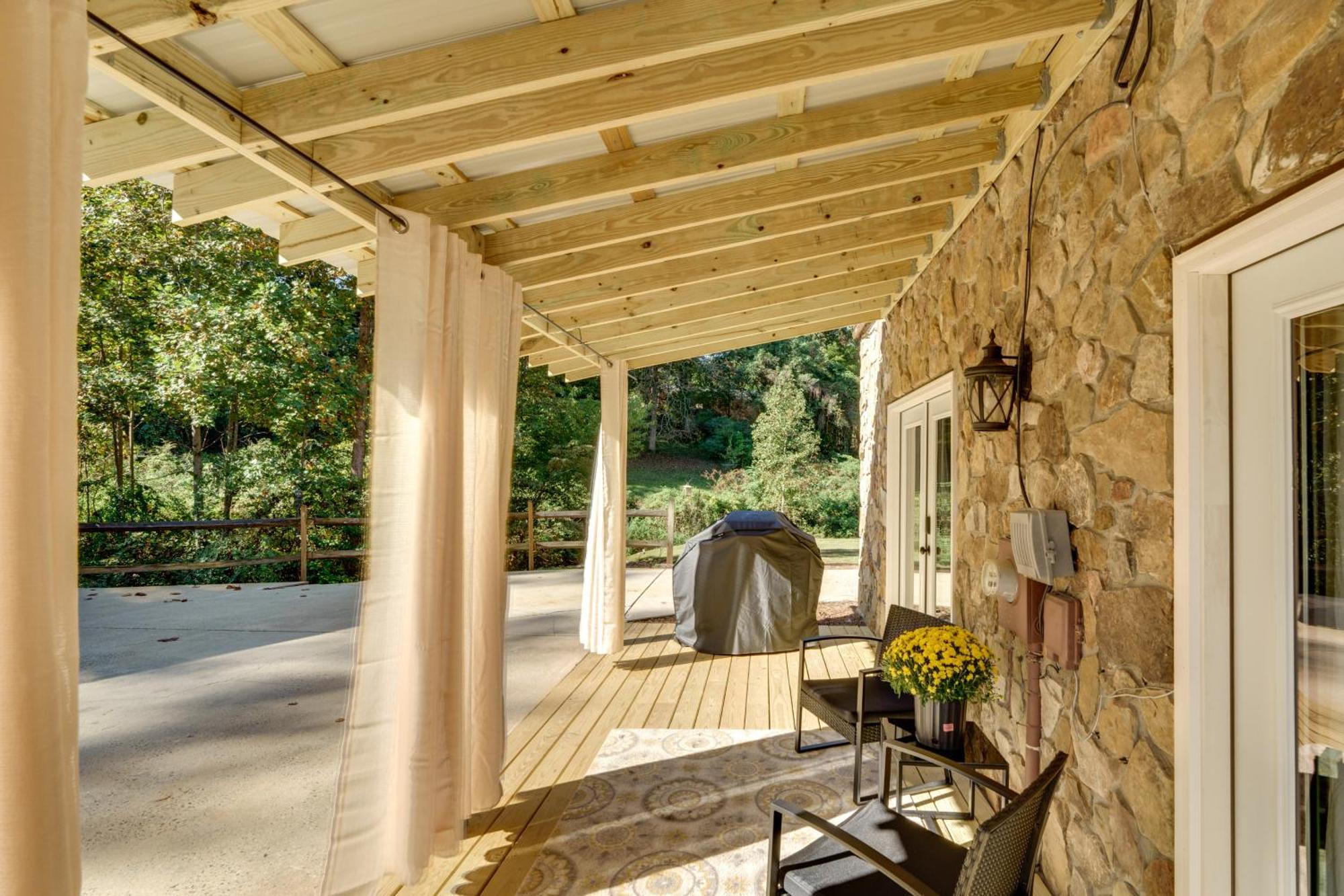 Pet-Friendly Hickory Vacation Rental With Fire Pit! Εξωτερικό φωτογραφία
